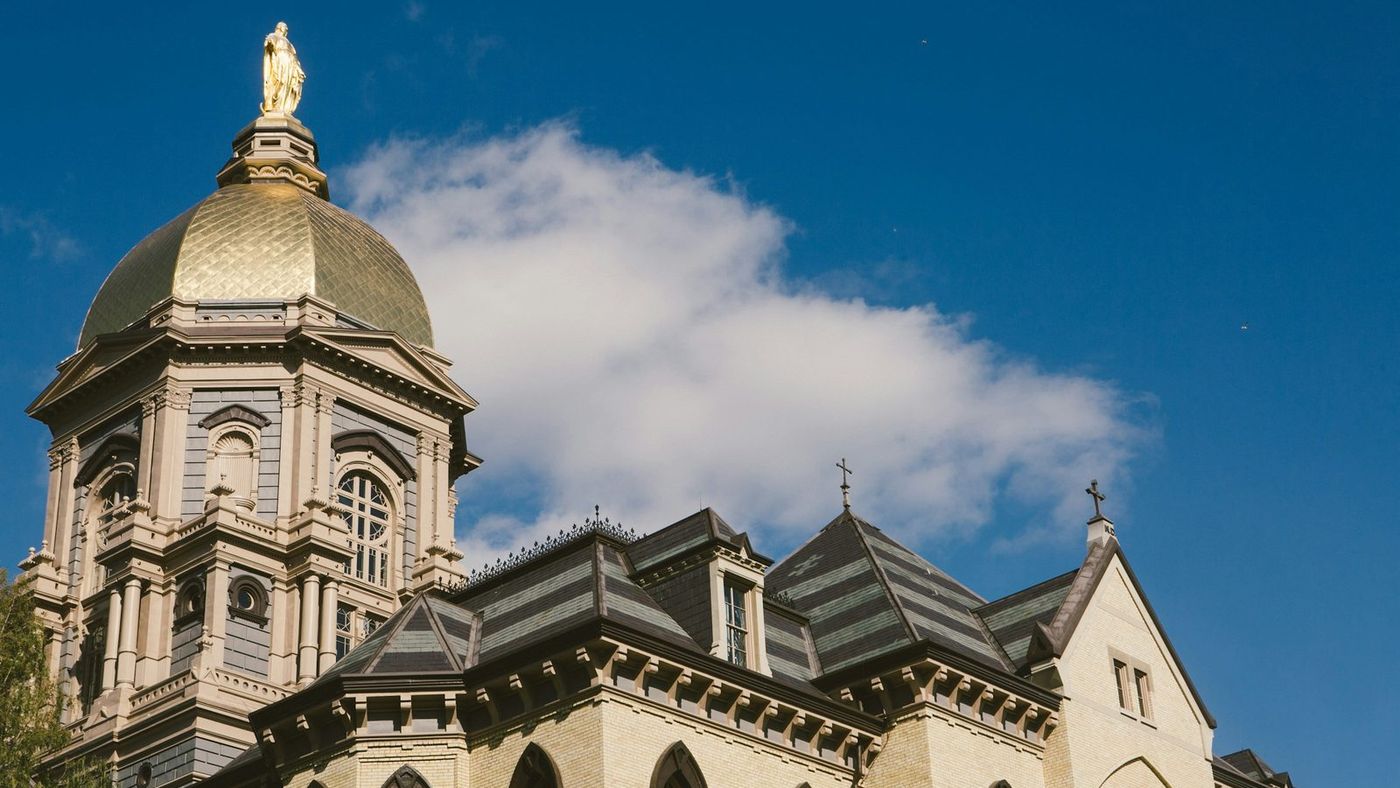 כיפת הזהב של אוניברסיטת Notre Dame, סאות בנד